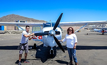 Paracas – Sobrevuelo Líneas de Nasca desde Aeródromo de Pisco – Visita Oasis de Huacachina – Retorno a Lima (Desayuno y Almuerzo)