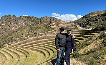 Llegada al Cusco – Recojo del Aeropuerto – Valle Sagrado de los Inkas – Viaje en tren a Aguas calientes (Almuerzo)