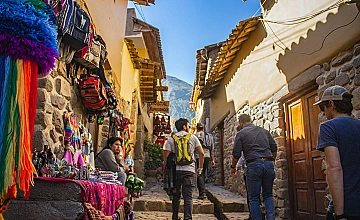 (16 de Febrero del 2026) Valle Sagrado de los Inkas – Clases de Cerámica en Taller Seminario – Ollantaytambo (Desayuno y Almuerzo)